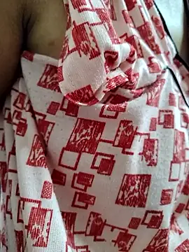 Hot pooja55 online show from 04/14/26, 08:20