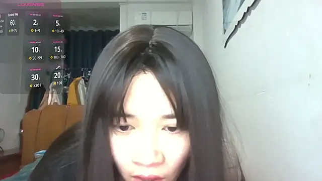 Snapshot of Monice1314 chatting on 10/21/25, 07:42 Monice1314 online show from 10/21/25, 07:42