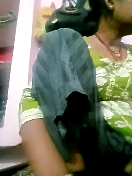 Hot tin74 online show from 12/03/25, 06:06