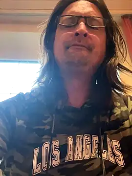 Cleohot1977 online show from 09/26/25, 04:00