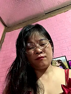 Snapshot of Star-sweet chatting on 10/12/25, 12:26 Star-sweet online show from 10/12/25, 12:26