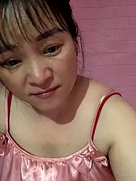 Snapshot of Star-sweet chatting on 10/19/25, 04:18 Star-sweet online show from 10/19/25, 04:18