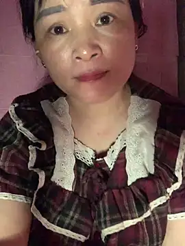 Snapshot of Star-sweet chatting on 10/27/25, 05:44 Star-sweet online show from 10/27/25, 05:44