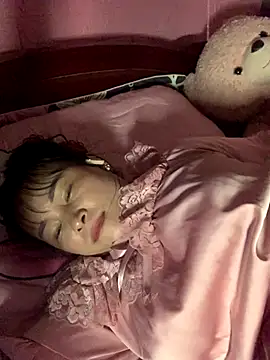 Snapshot of Star-sweet chatting on 10/28/25, 05:55 Star-sweet online show from 10/28/25, 05:55