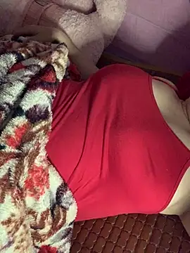 Snapshot of Star-sweet chatting on 11/08/25, 05:56 Star-sweet online show from 11/08/25, 05:56