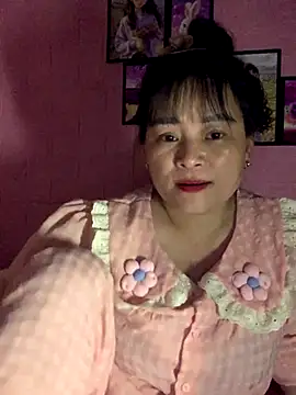 Snapshot of Star-sweet chatting on 11/15/25, 06:55 Star-sweet online show from 11/15/25, 06:55