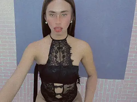 secretmiller  online show from 11/29/25, 03:15