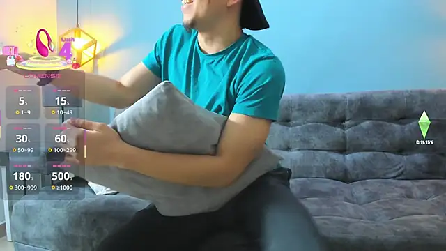 Eross Santy online show from 10/19/25, 12:28