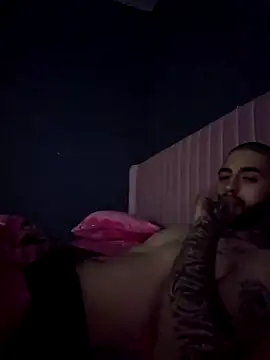 Pitudo786 online show from 10/28/25, 05:15