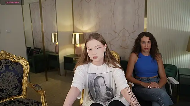 Ella 054 online show from 09/19/25, 02:29