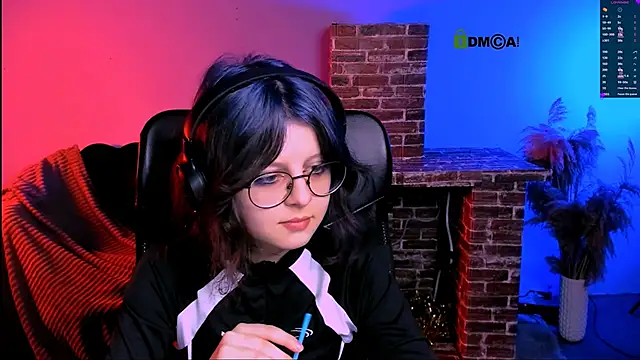 samanta hotty online show from 12/18/25, 08:04