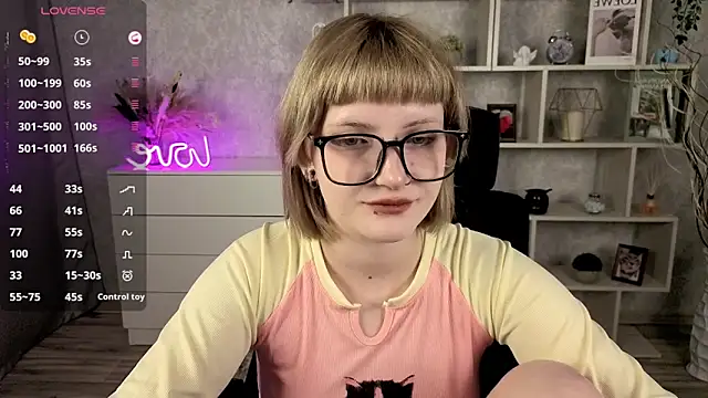 EchoBloom online show from 10/18/25, 11:00