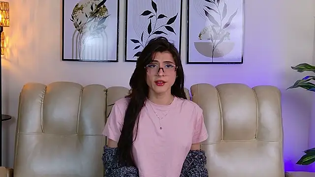 Violeta Foxz online show from 10/08/25, 07:44