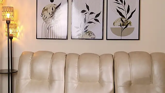 Violeta Foxz online show from 10/16/25, 07:37