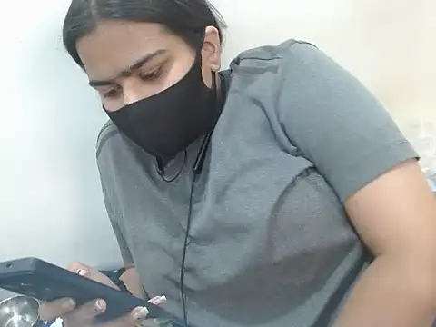 Snapshot of Nataliya_Singh chatting on 03/18/26, 04:48 Nataliya Singh online show from 03/18/26, 04:48