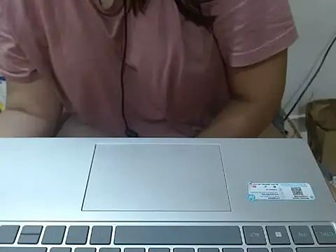 Nataliya Singh online show from 04/28/26, 07:41