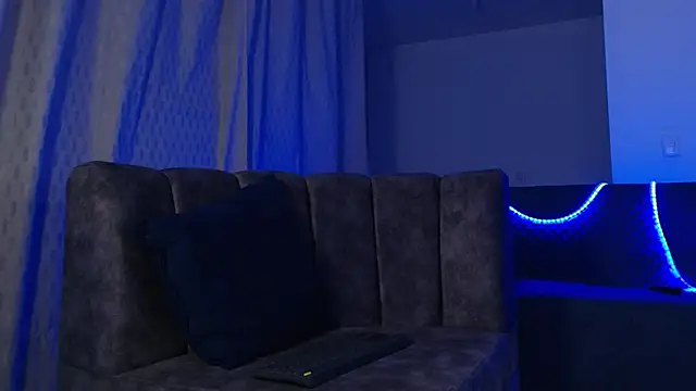 AYTANA CORBERO online show from 10/29/25, 05:53