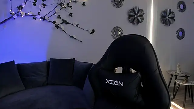 Snapshot of lia__harry chatting on 09/19/25, 08:20 lia harry online show from 09/19/25, 08:20