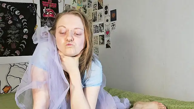 WonderConnie1 online show from 09/14/25, 03:33