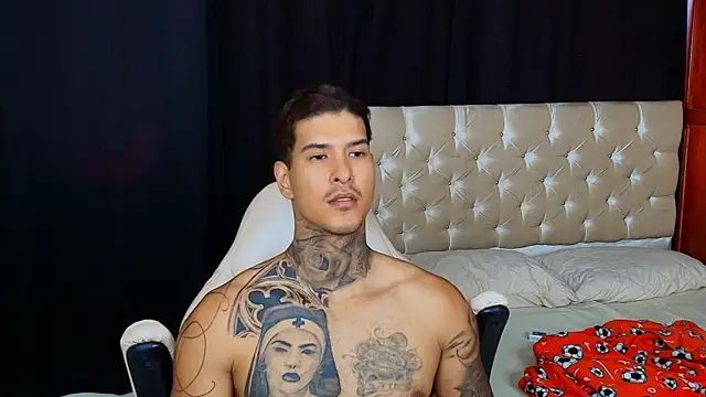 jiro kenji1 online show from 01/17/26, 03:39