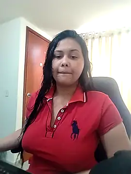 Alessandraa- online show from 05/25/26, 03:07