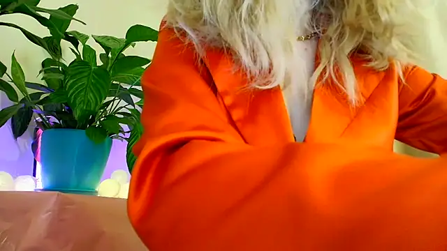 Politeeliza online show from 05/06/26, 08:14