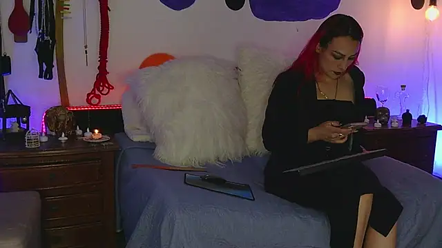 MeganBrown4 online show from 09/27/25, 03:28