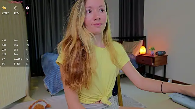 PocketElsa online show from 03/22/26, 06:50