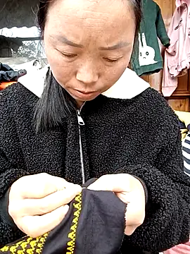 hera-00 online show from 12/16/25, 01:54