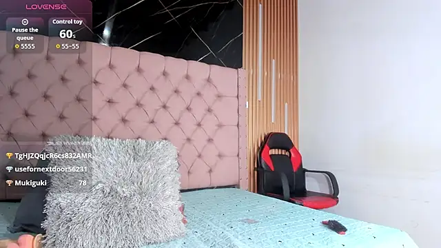 Emily Brown18 online show from 09/16/25, 04:02