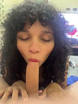 Casal-foda braba online show from 10/28/25, 11:07