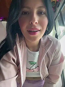 Mia salinass online show from 05/10/26, 06:35