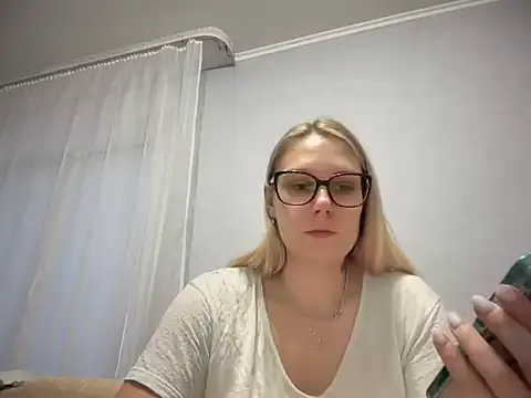 NikexPretty online show from 10/29/25, 08:10