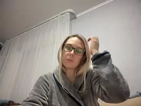 NikexPretty online show from 11/18/25, 04:28