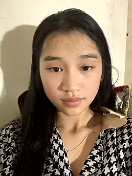 -Lie-06 online show from 11/08/25, 11:47