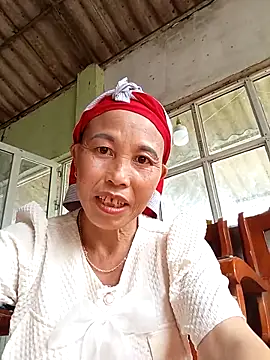 me-cute online show from 10/03/25, 06:43