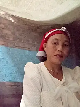 me-cute online show from 10/15/25, 09:04