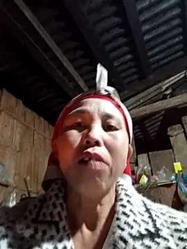 me-cute online show from 12/02/25, 11:04