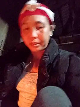 me-cute online show from 12/20/25, 12:01