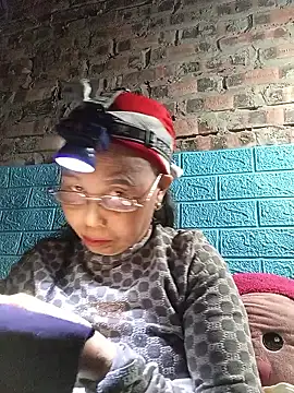 me-cute online show from 01/09/26, 02:20