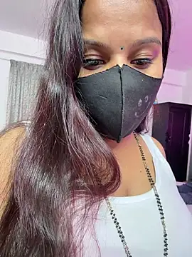 Shneeha le online show from 02/14/26, 04:37