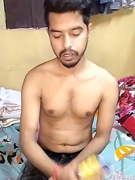 fcukboiiiii69 online show from 01/14/26, 10:58