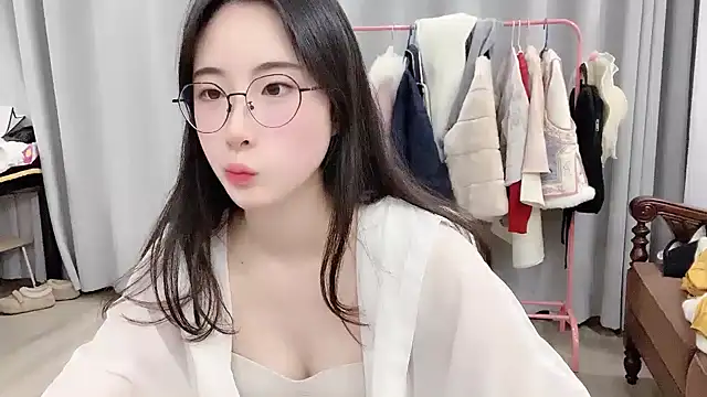 Freya7777 online show from 12/20/25, 03:19