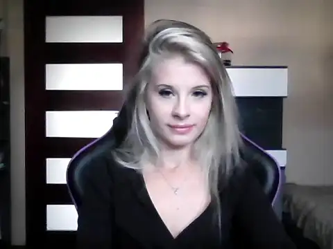 KristineGlow online show from 09/09/25, 06:13