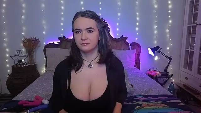 SilkenSin online show from 02/04/26, 09:59