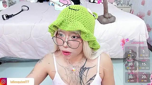 SafiroAgataaa online show from 07/14/26, 10:21