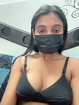 Snapshot of HeerStd chatting on 02/06/26, 05:12 HeerStd online show from 02/06/26, 05:12