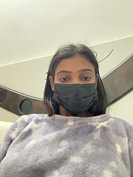 Snapshot of HeerStd chatting on 02/19/26, 05:03 HeerStd online show from 02/19/26, 05:03