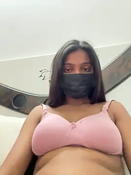 Snapshot of HeerStd chatting on 02/25/26, 05:17 HeerStd online show from 02/25/26, 05:17