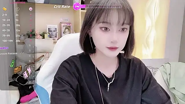 Naiyi-babe online show from 10/25/25, 03:18